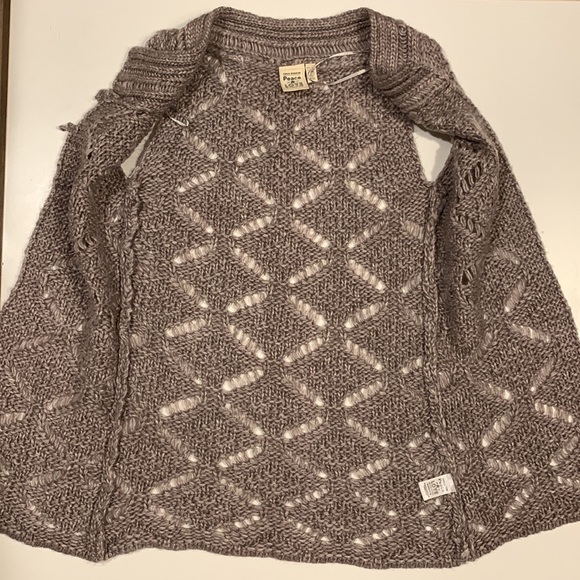 𝅺URBAN Behavior long knitted vest size XS acrylic and wool mix- great condition - Picture 4 of 10